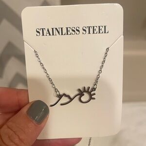 2 necklaces one silver and one gold